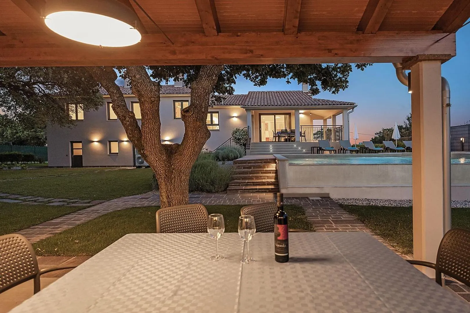 Villa Monte Uliveto Pula 0*,  Croatia